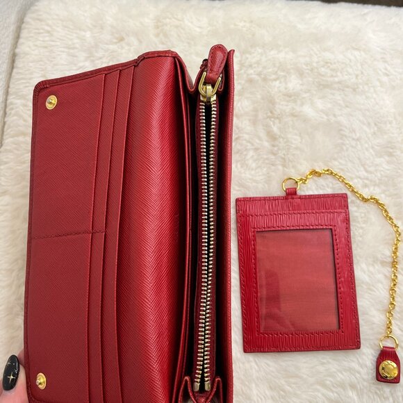 Pre-Loved Prada Red Saffiano Fiocco Bow Long Bifold Wallet - Picture 16 of 16